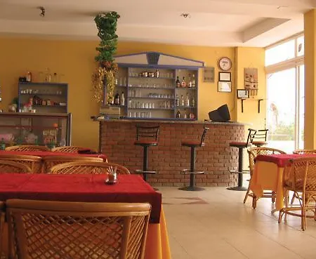 Hotel Sahara